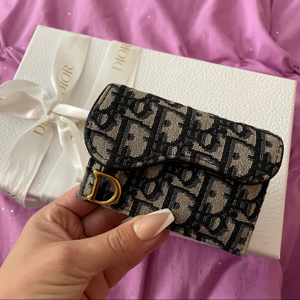 Mini Dior wallet